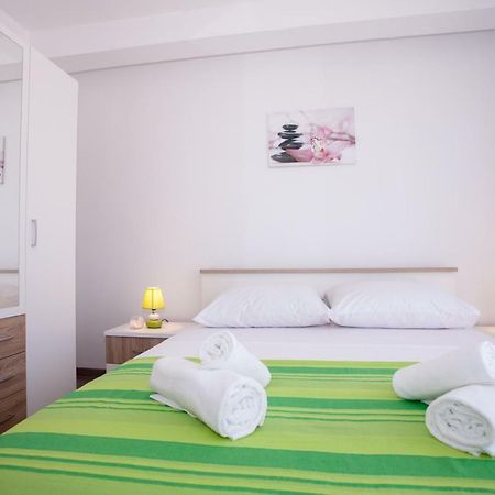 Apartments Mia 4&5 Baška Voda Zewnętrze zdjęcie